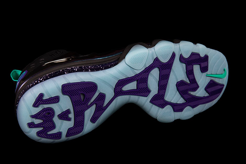 NIKE BARKLEY POSITE MAX