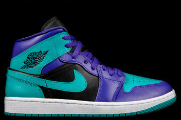 WOMENS AIR JORDAN 1 MID