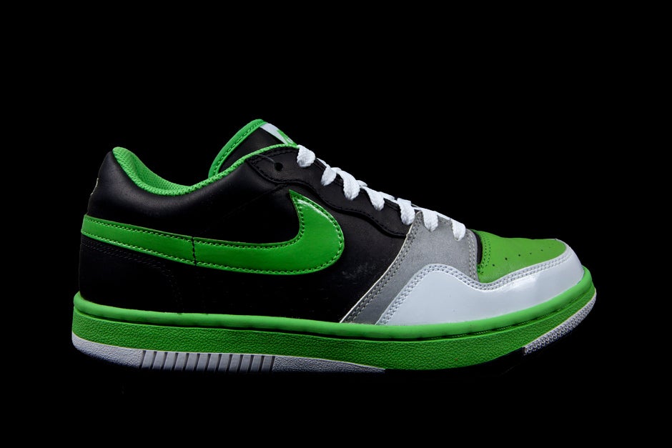 NIKE COURT FORCE LOW