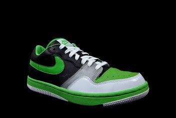 NIKE COURT FORCE LOW