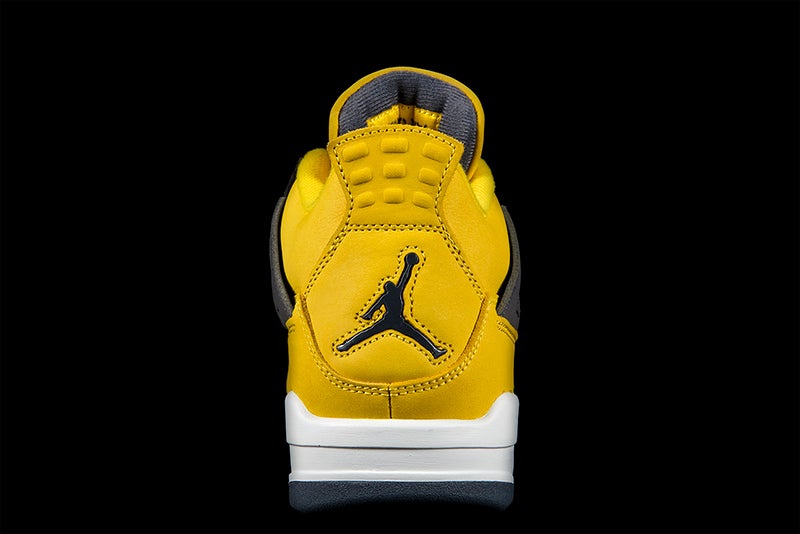 AIR JORDAN 4 RETRO