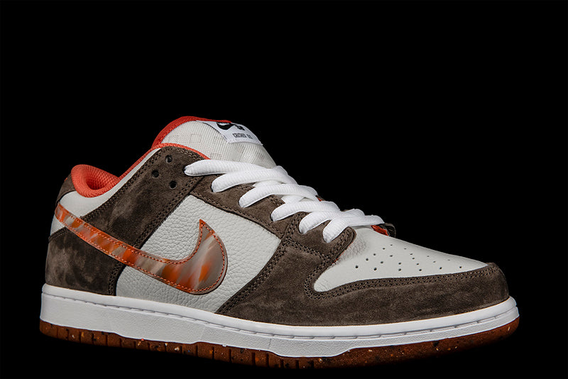 NIKE SB DUNK LOW PRO QS