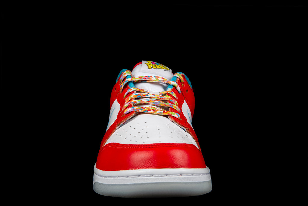 NIKE DUNK LOW QS