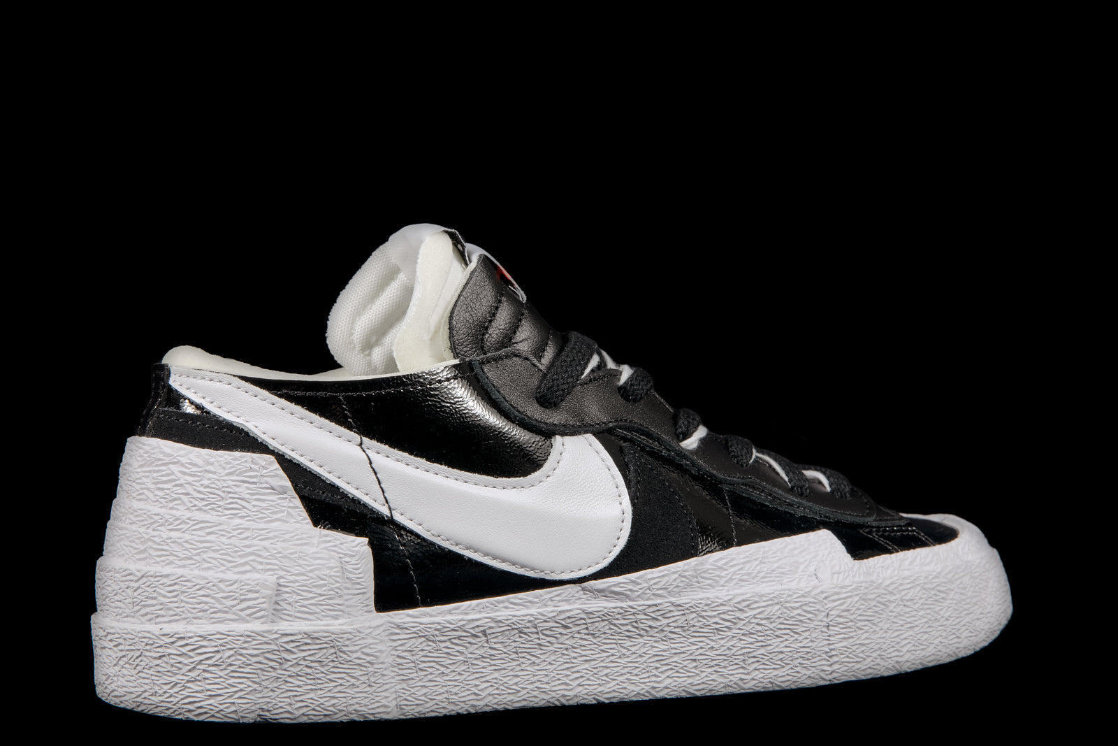 NIKE BLAZER LOW / SACAI