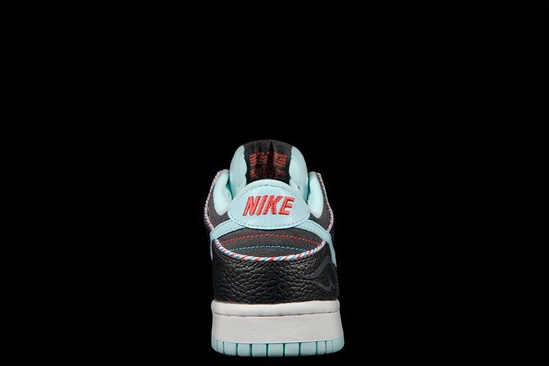 NIKE DUNK LOW SE GS