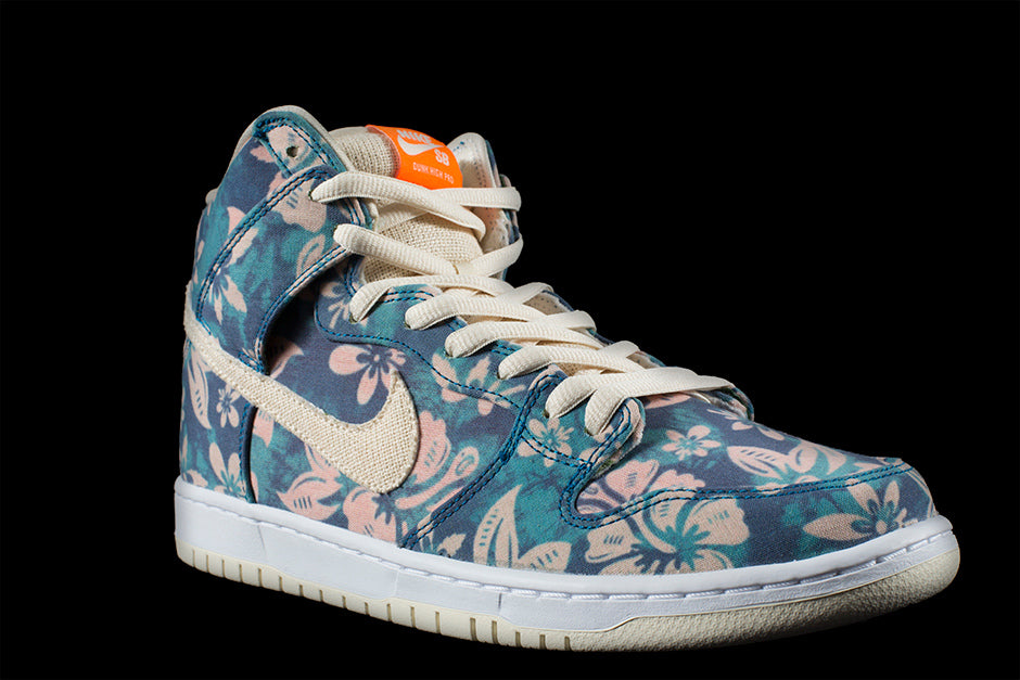 NIKE SB DUNK HIGH PRO QS