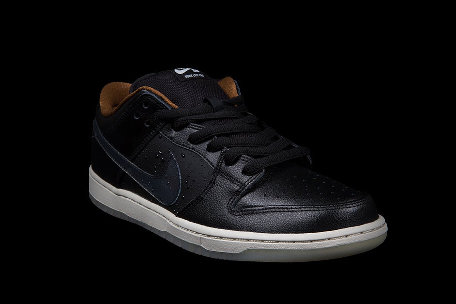 NIKE DUNK LOW PREMIUM SB QS