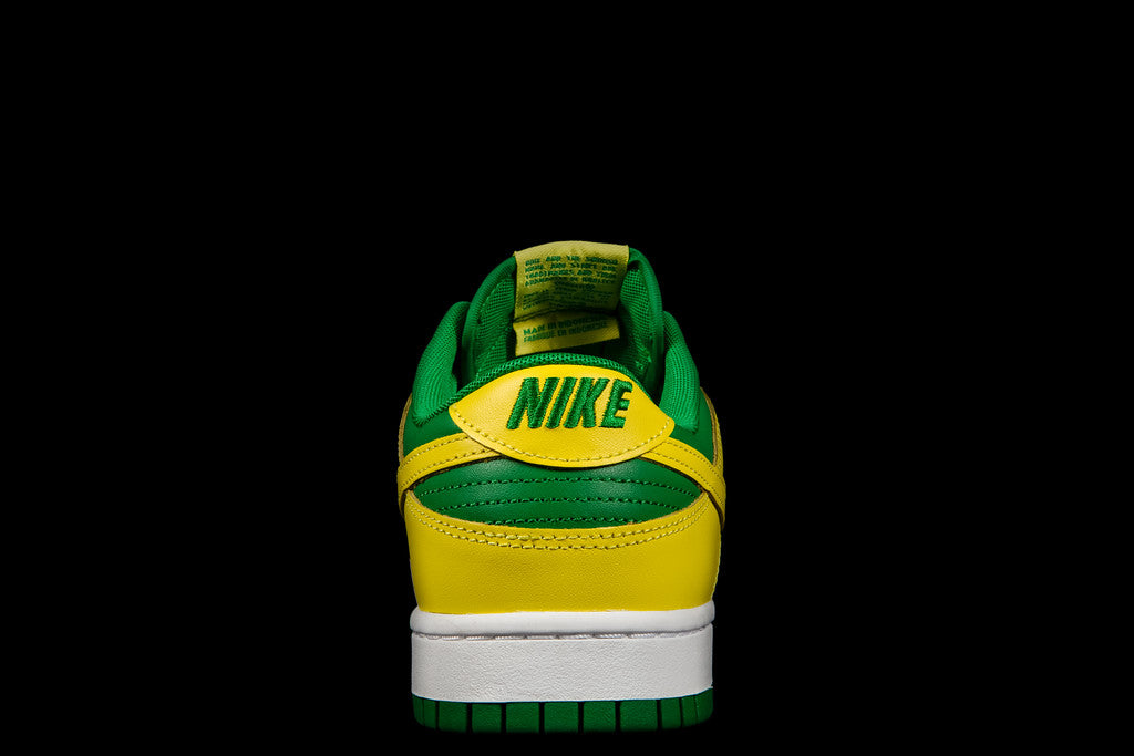 NIKE DUNK LOW RETRO BTTYS