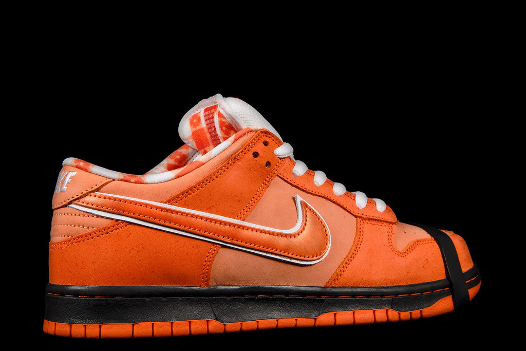 NIKE SB DUNK LOW OG QS