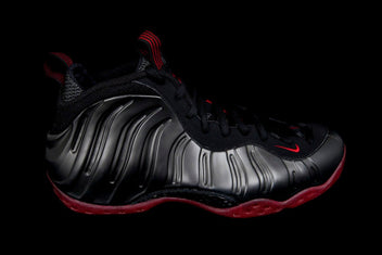 NIKE AIR FOAMPOSITE ONE