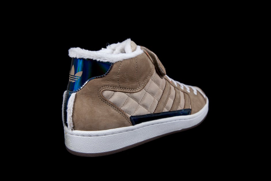 ADIDAS SUPERSKATE MID