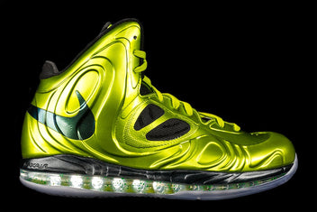 NIKE AIR MAX HYPERPOSITE PE