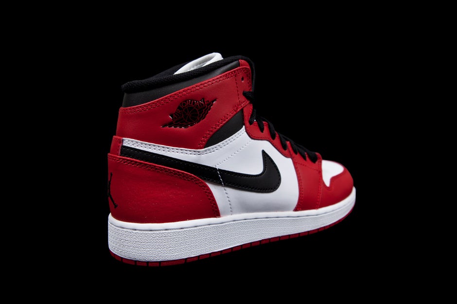 AIR JORDAN 1 RETRO HIGH OG GS | CHICAGO | 2013 | 332558-163