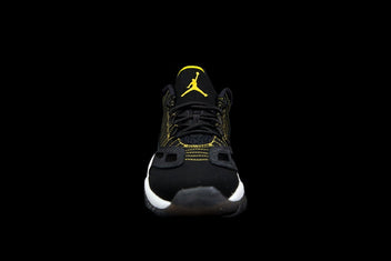 AIR JORDAN 11 RETRO LOW (GS)