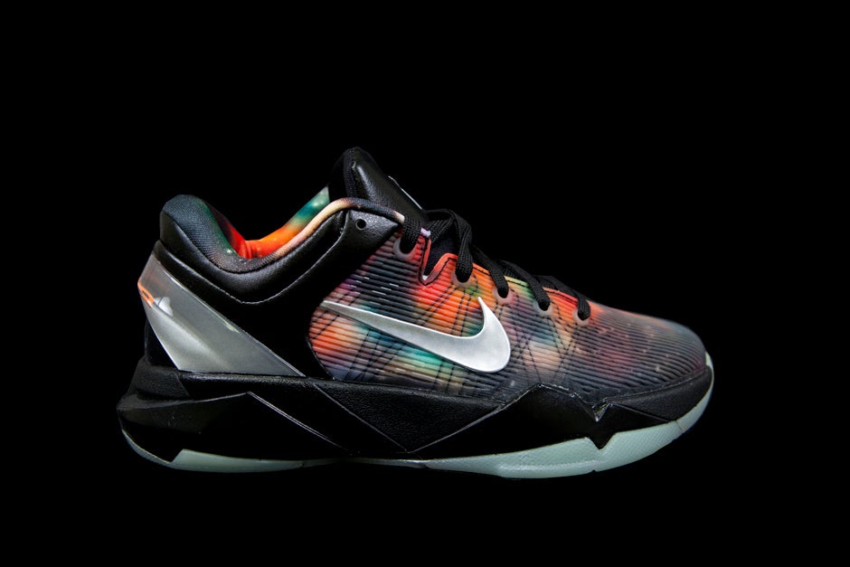 NIKE KOBE VII (GS)