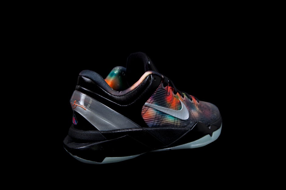 NIKE KOBE VII (GS)