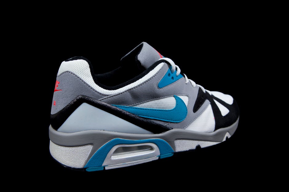 NIKE AIR STRUCTURE TRIAX 91