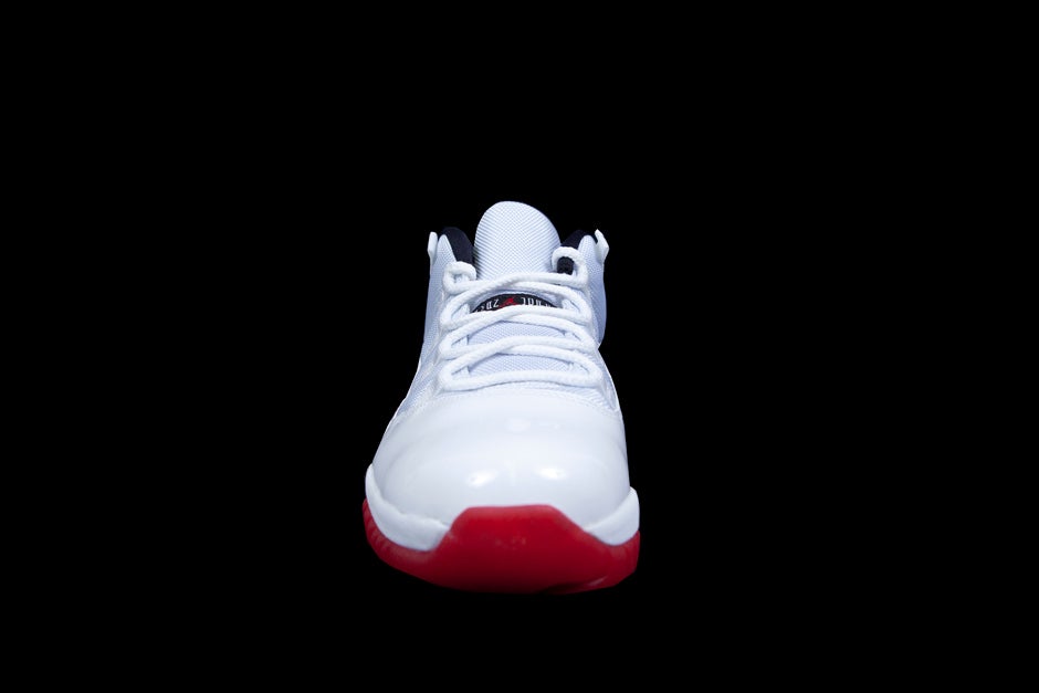 AIR JORDAN 11 RETRO LOW