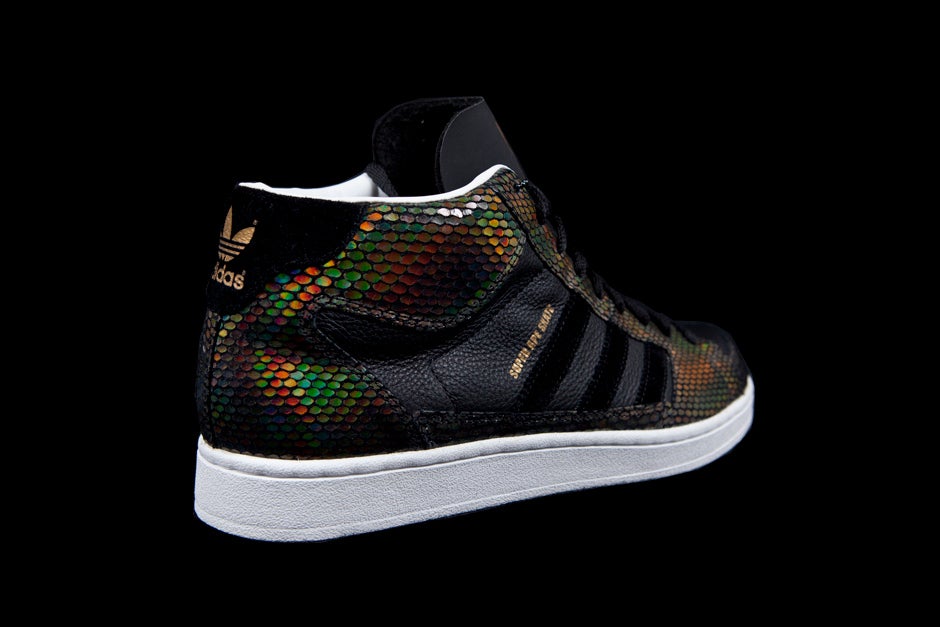 ADIDAS SUPER APE SKATE