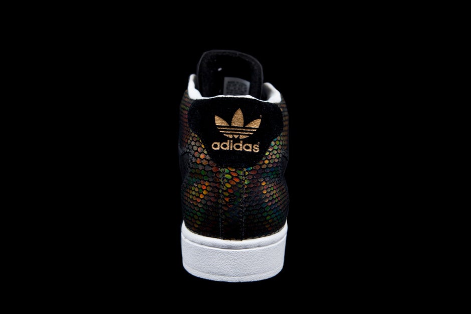 ADIDAS SUPER APE SKATE