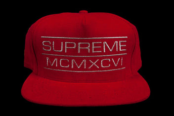 SUPREME SNAPBACK CAP