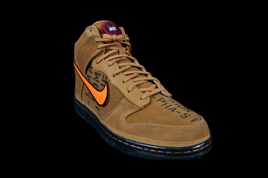 NIKE DUNK HIGH PREMIUM QS