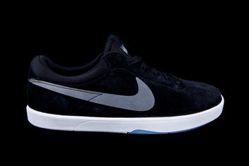 NIKE SB ERIC KOSTON