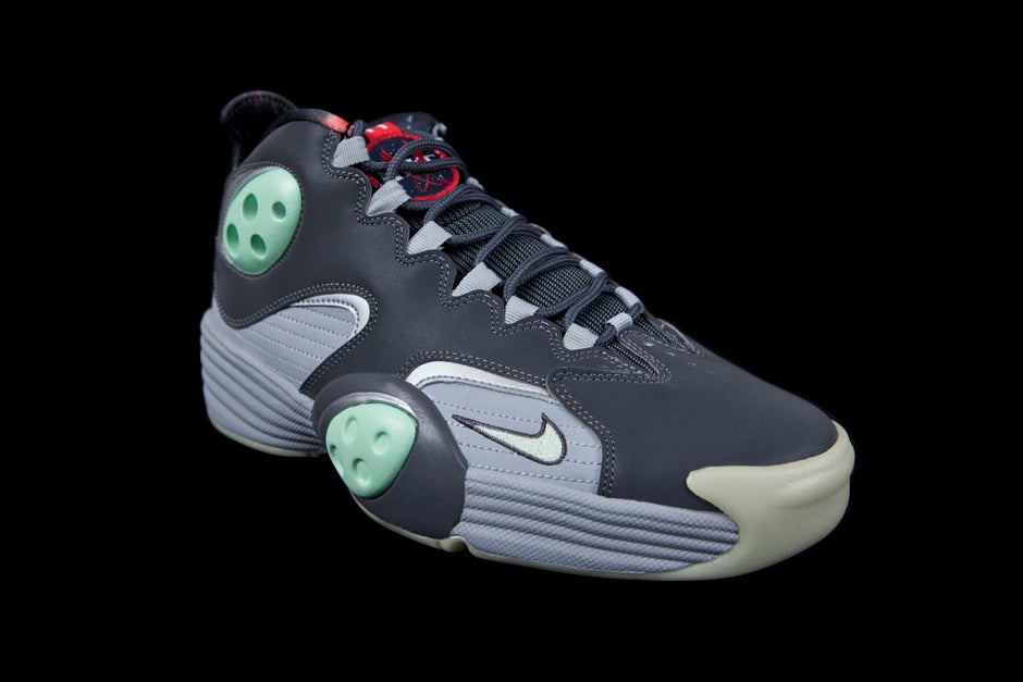 NIKE FLIGHT ONE NRG