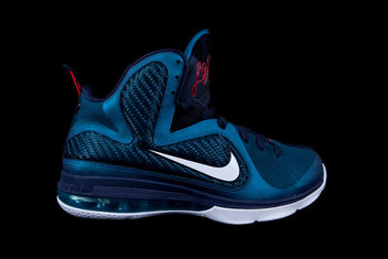 NIKE LEBRON 9