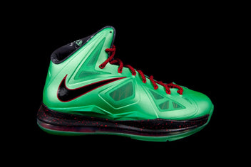 NIKE LEBRON X