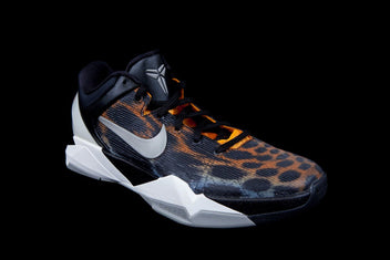 NIKE ZOOM KOBE VII SYSTEM