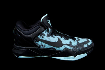 NIKE ZOOM KOBE VII SYSTEM