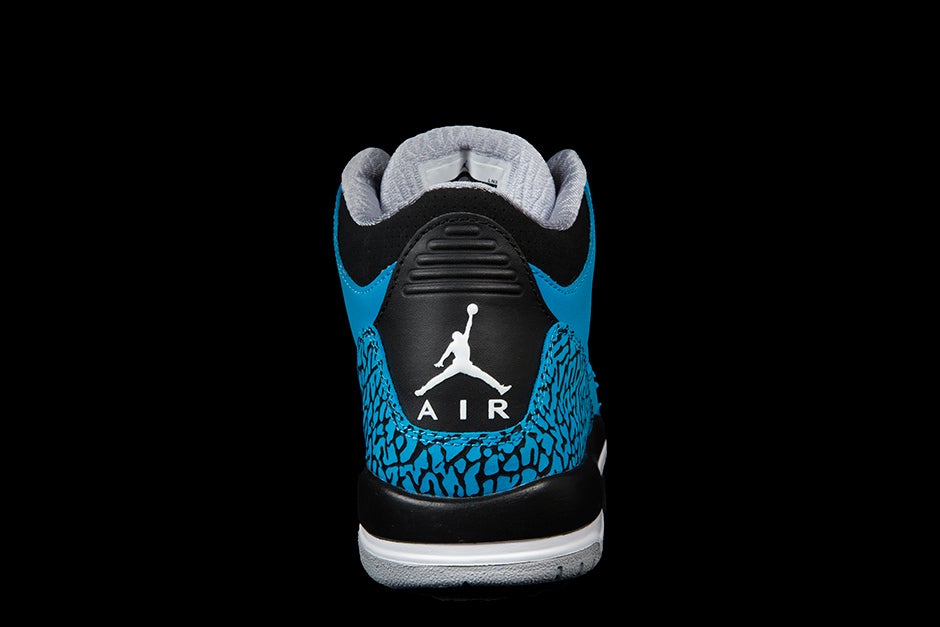 AIR JORDAN 3 RETRO BG