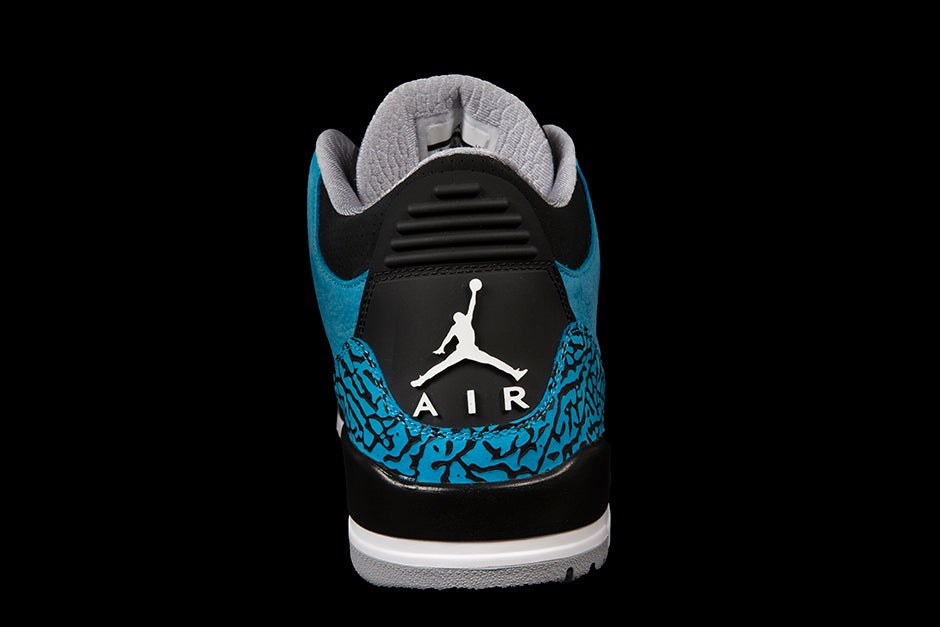 AIR JORDAN 3 RETRO