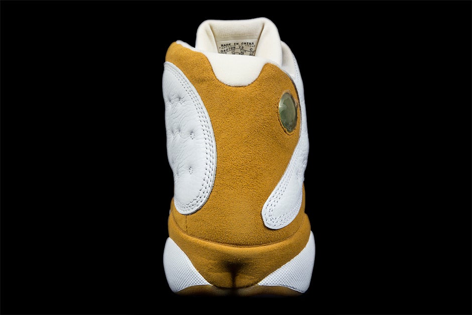 AIR JORDAN RETRO 13