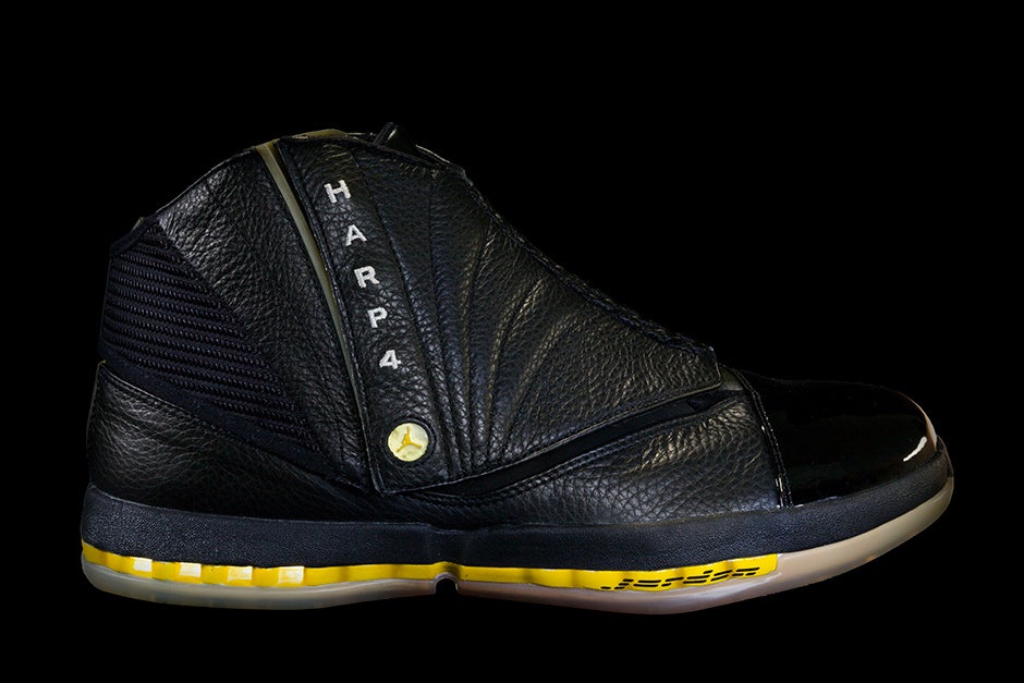 AIR JORDAN XVI 3/4 HI MEN