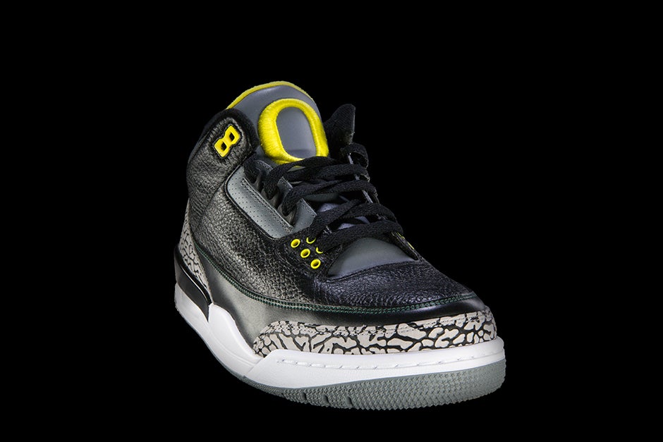 AIR JORDAN 3 RETRO PE