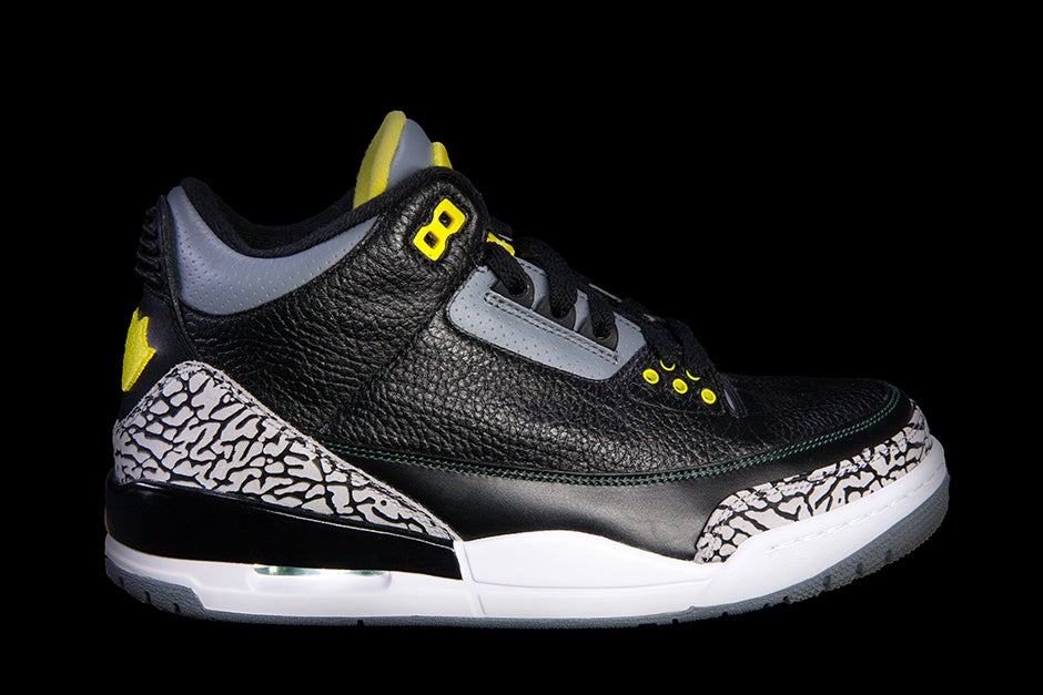 AIR JORDAN 3 RETRO PE