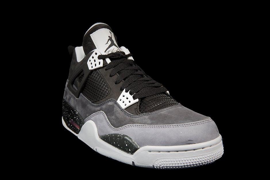 AIR JORDAN 4 RETRO