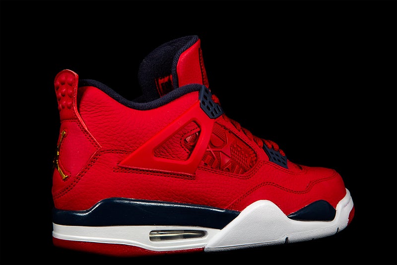 AIR JORDAN 4 RETRO SE