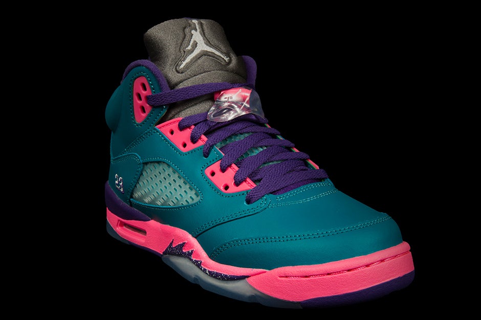 GIRLS AIR JORDAN 5 RETRO (GS)