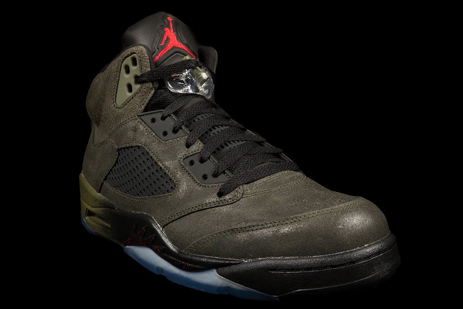 AIR JORDAN 5 RETRO