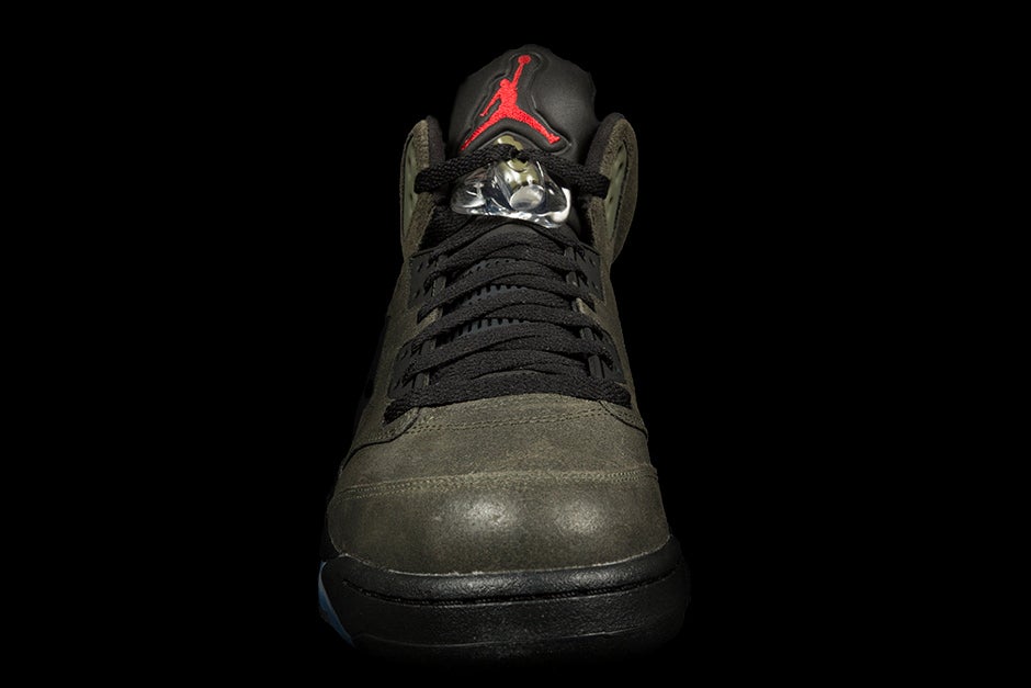 AIR JORDAN 5 RETRO