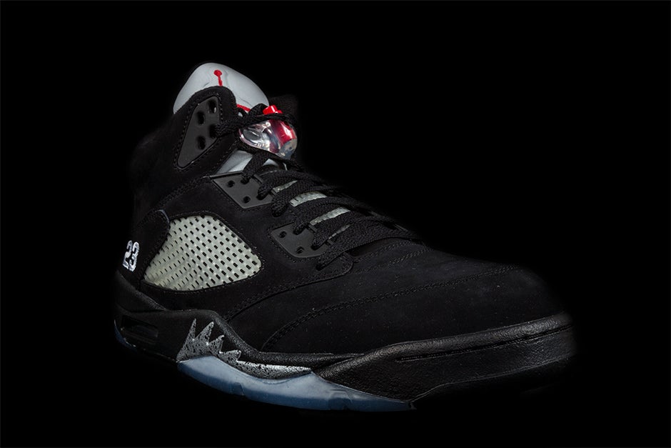 AIR JORDAN 5 RETRO 2011