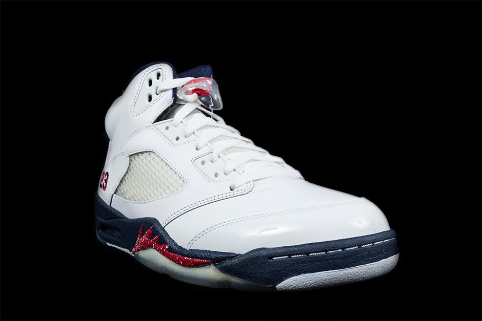 AIR JORDAN 5 RETRO