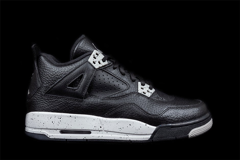 AIR JORDAN 4 RETRO BG