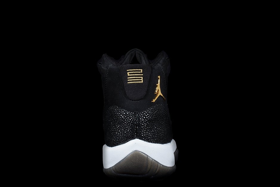 AIR JORDAN 11 RETRO PREM HC