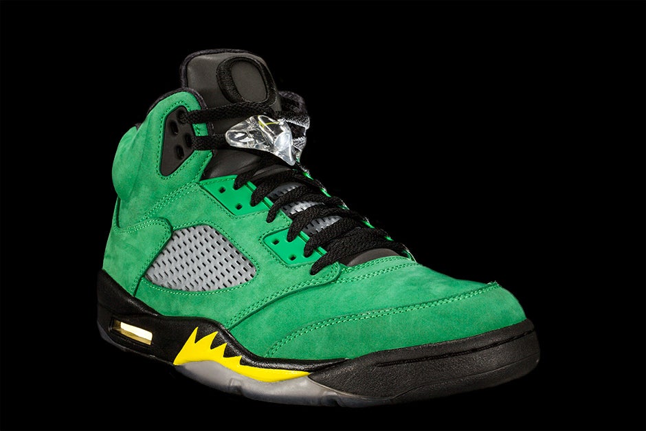 AIR JORDAN 5 RETRO PE