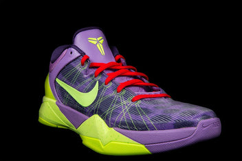 NIKE ZOOM KOBE VII SUPREME