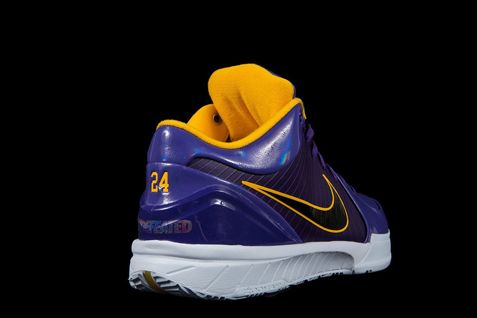 KOBE IV PROTRO UNDFTD PE